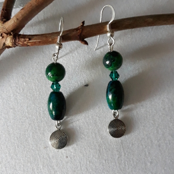 Earrings - Picture 2 of 5